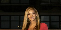 She's Bacccckkkkk: Beyonce Steps Out Looking Like A HOT Momma [Photos]