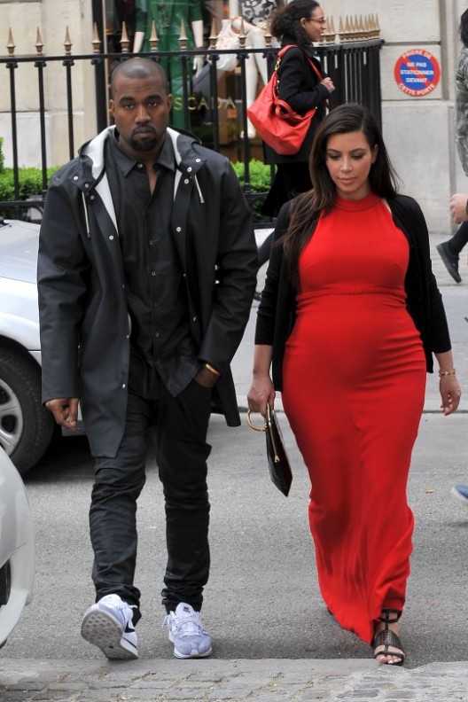 Kanye West Checks Paparazzi While Out In Paris With Kim Kardashian 