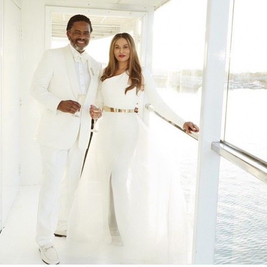 (CONGRATS) TINA KNOWLES: BEYONCE'S MOTHER GET'S MARRIED A SECOND TIME