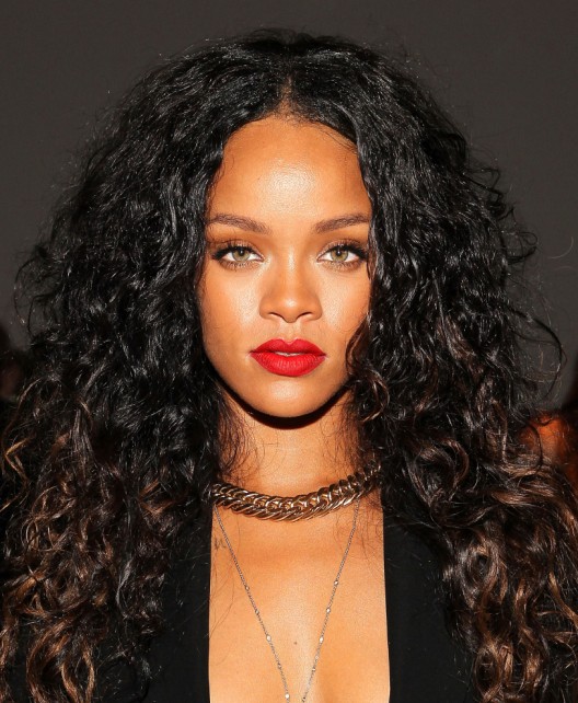 READY SET LAUNCH: RIHANNA LAUNCHES FASHION STYLING & BEAUTY AGENCY