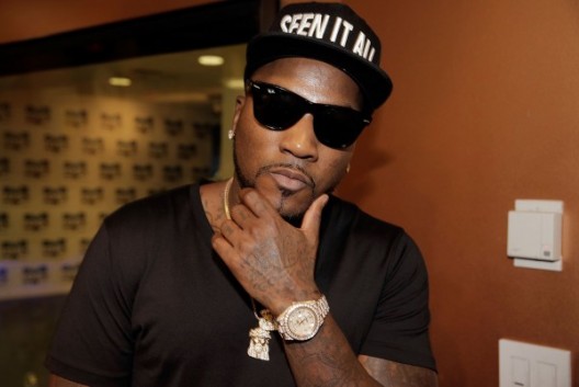 YIKES: Rapper Young Jeezy Loses His Teeth While Performing On Stage